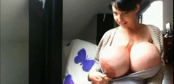  Milf with Gigantic Boobs on webcam